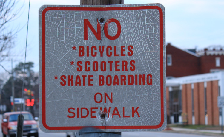 no bicycle sign