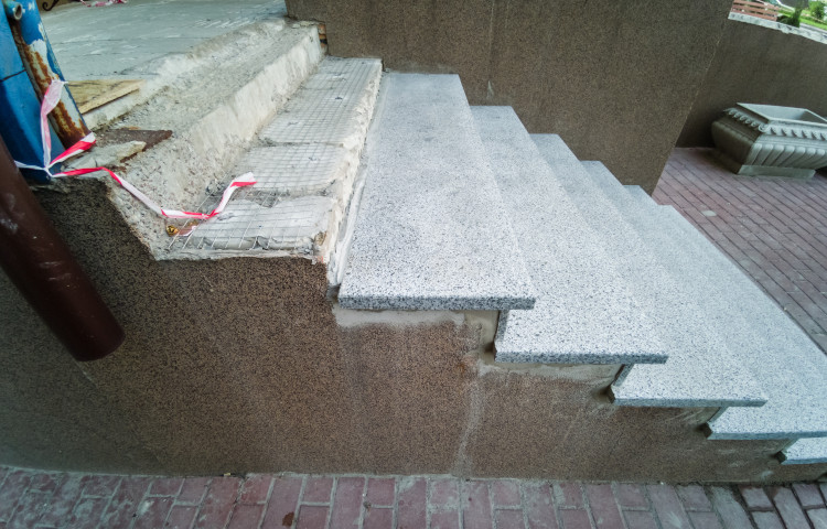 Stairs in need of repair